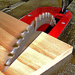 Table Saw Cutting Wood